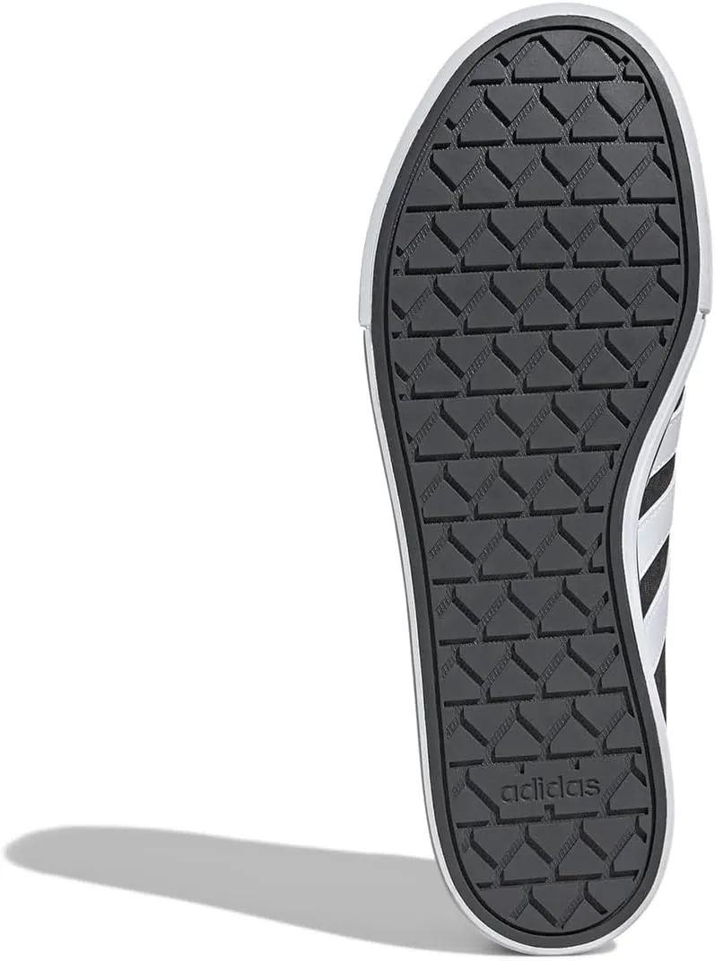 adidas Men's Daily 4.0 Sneaker