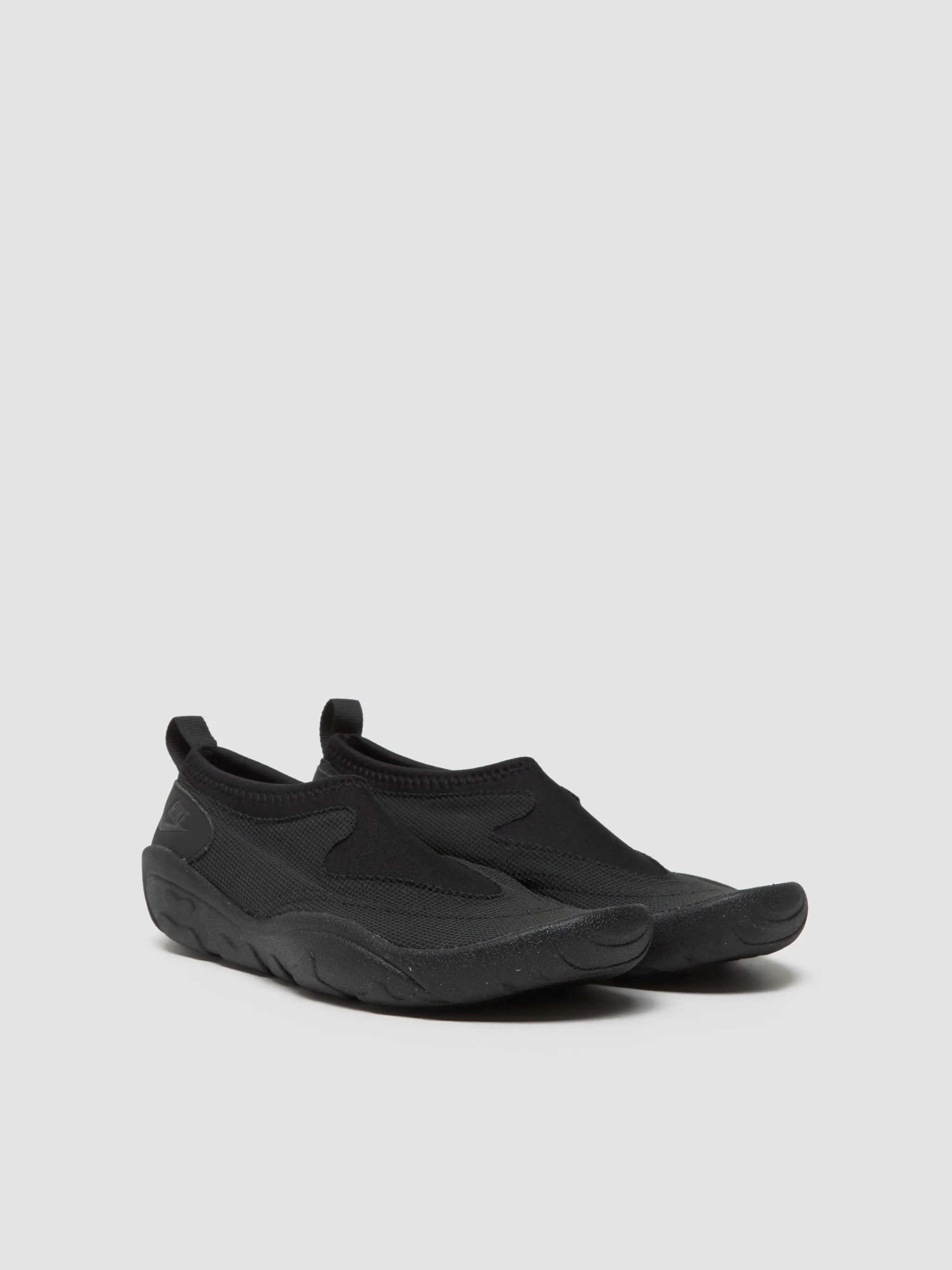 Aqua Turf Sneaker in Black & Off Noir