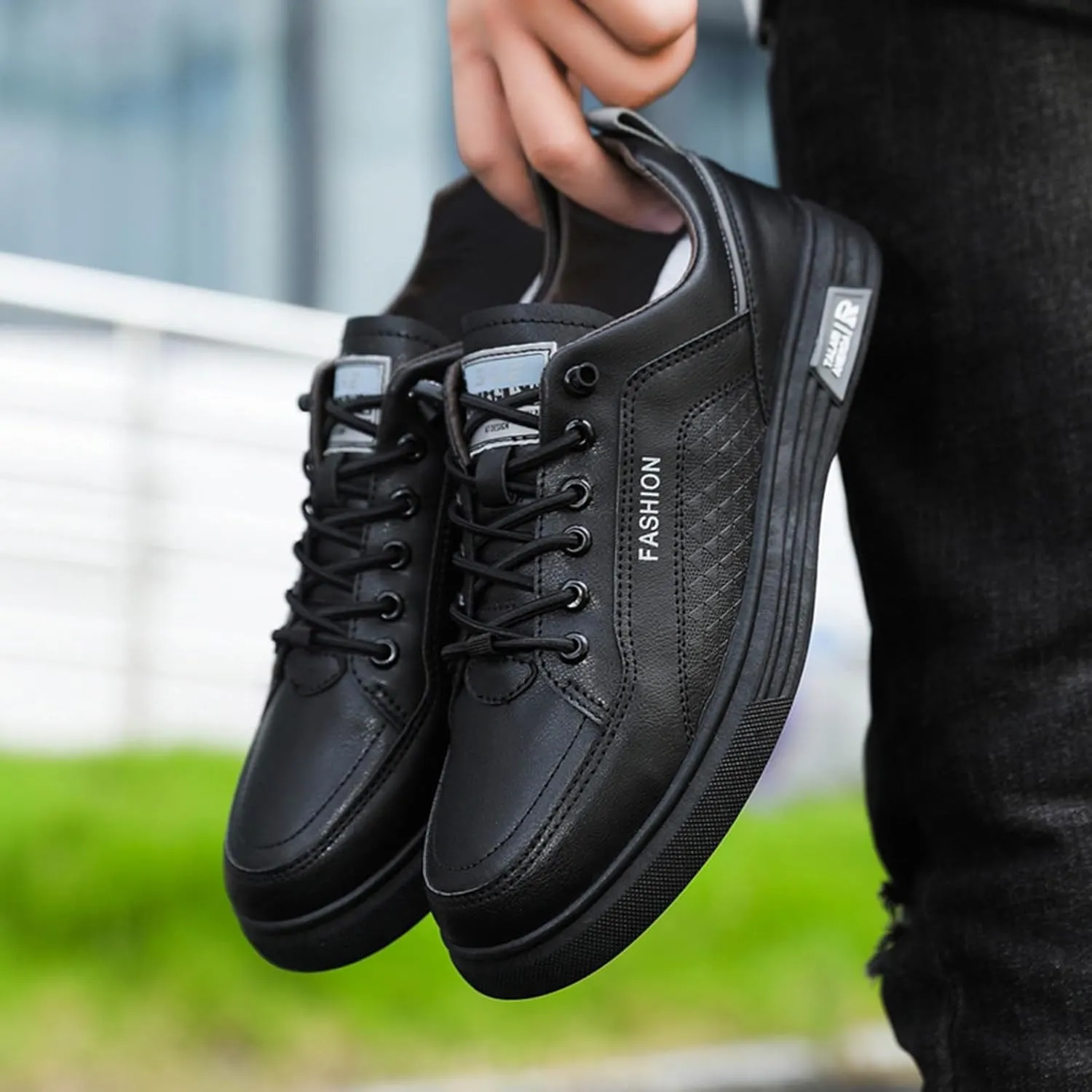Arch Support Non Slip Minimalist Shoes for Men Breathable Comfort Walking Shoe Convenient Elderly Slip on Shoes
