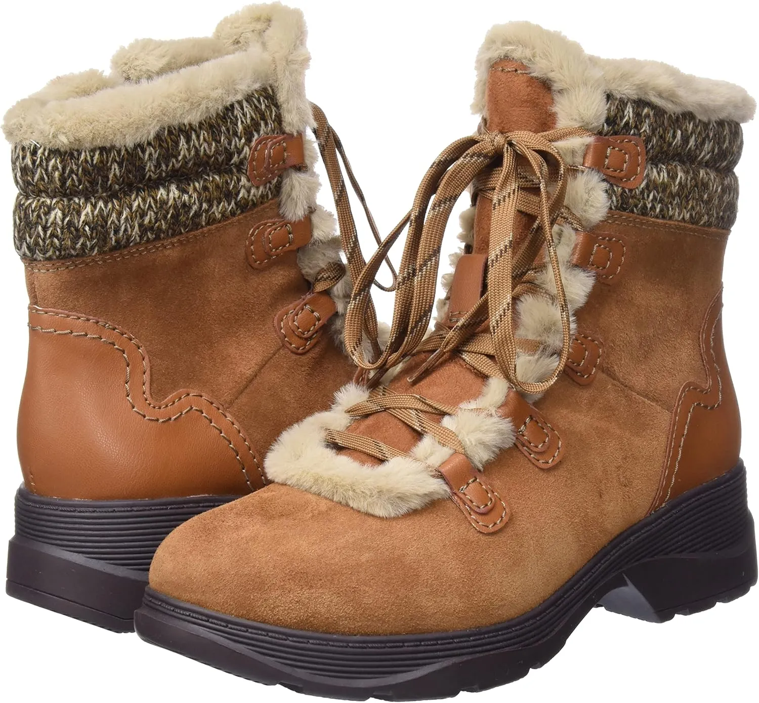 Clarks Women's Aveleigh Edge Snow Boot