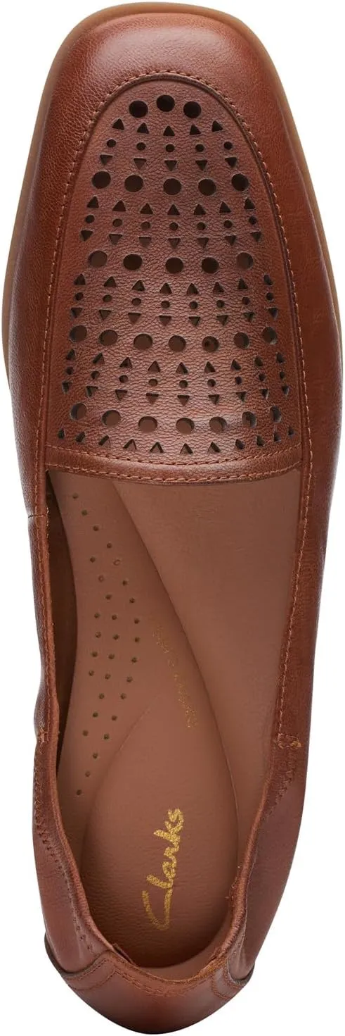 Clarks Women's Sarafyna Iris Dress Loafer