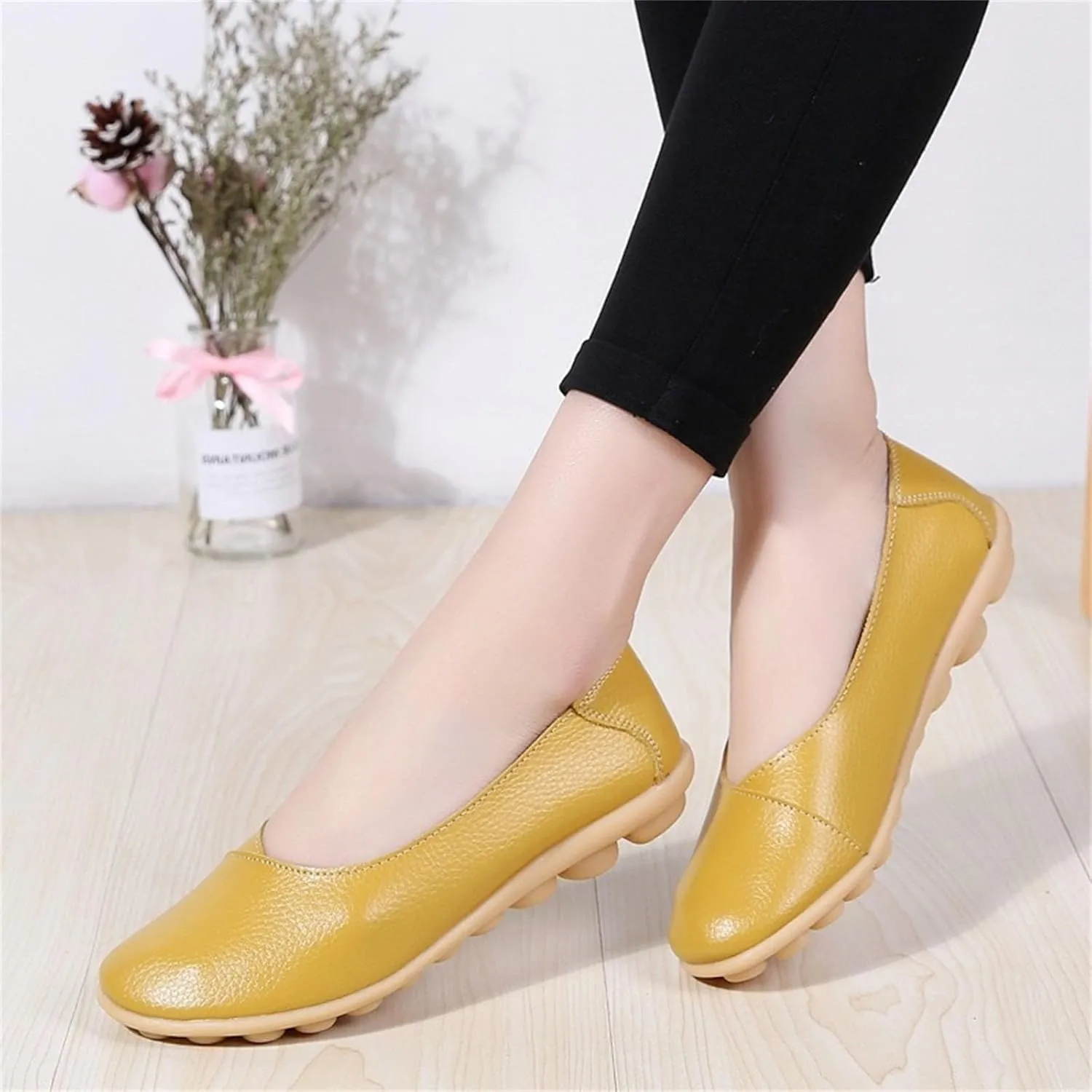 Comfortable Leather Shoes for Women Solid Non Slip 女式平底鞋 Shoes Soft Walking Driving Business Casual Elevator