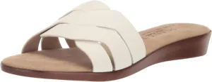 Easy Street Women's Nicia Slide Sandal