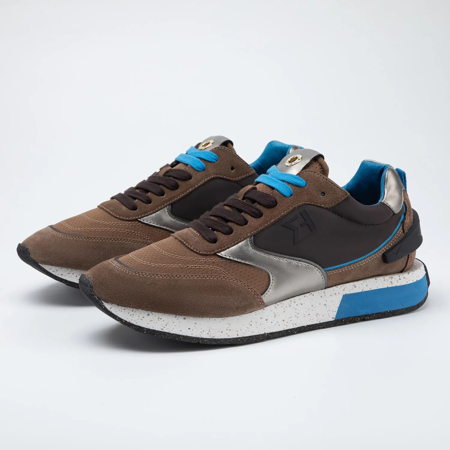 ELHANN.H The SJ Sneakers is a Trainer with a Vintage Vibe, Give it a Unique Style.