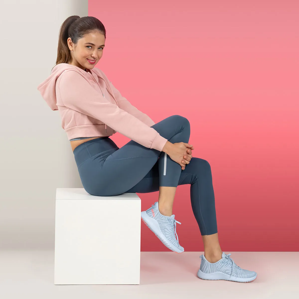 Emery Arch Support Sneaker