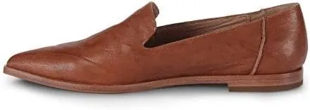 Frye Women's Kenzie Venetian Slip on Loafer