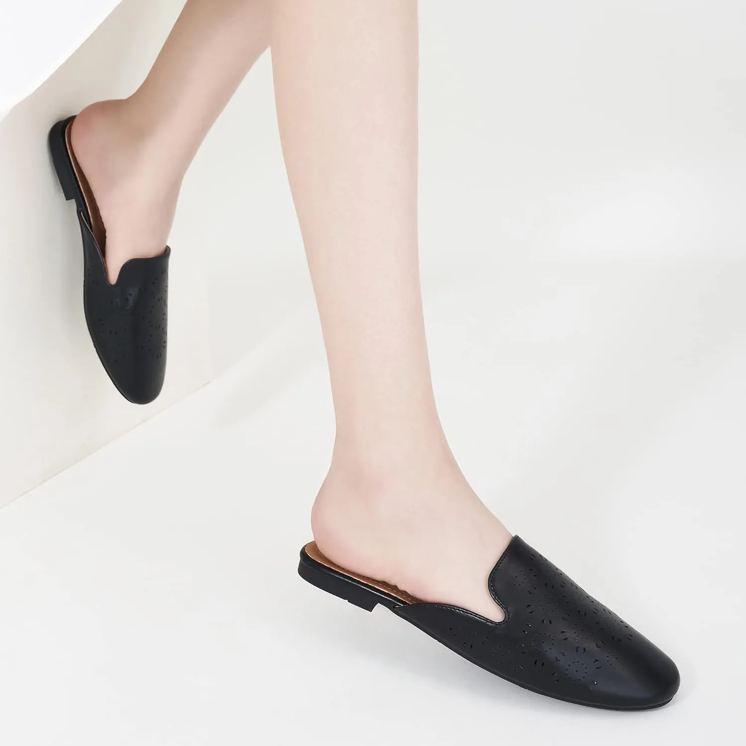 FUDYNMALC Mules for Women Flats Comfortable Round Toe Womens Mules Shoes Breathable Slip On Backless Slide Loafers for Women