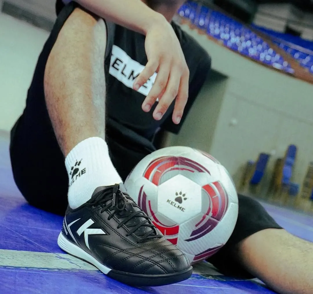 KELME Turf Soccer Shoes Men Indoor Soccer Cleats for Womens Trainer Futsal Football Cleats Sneakers for Youth
