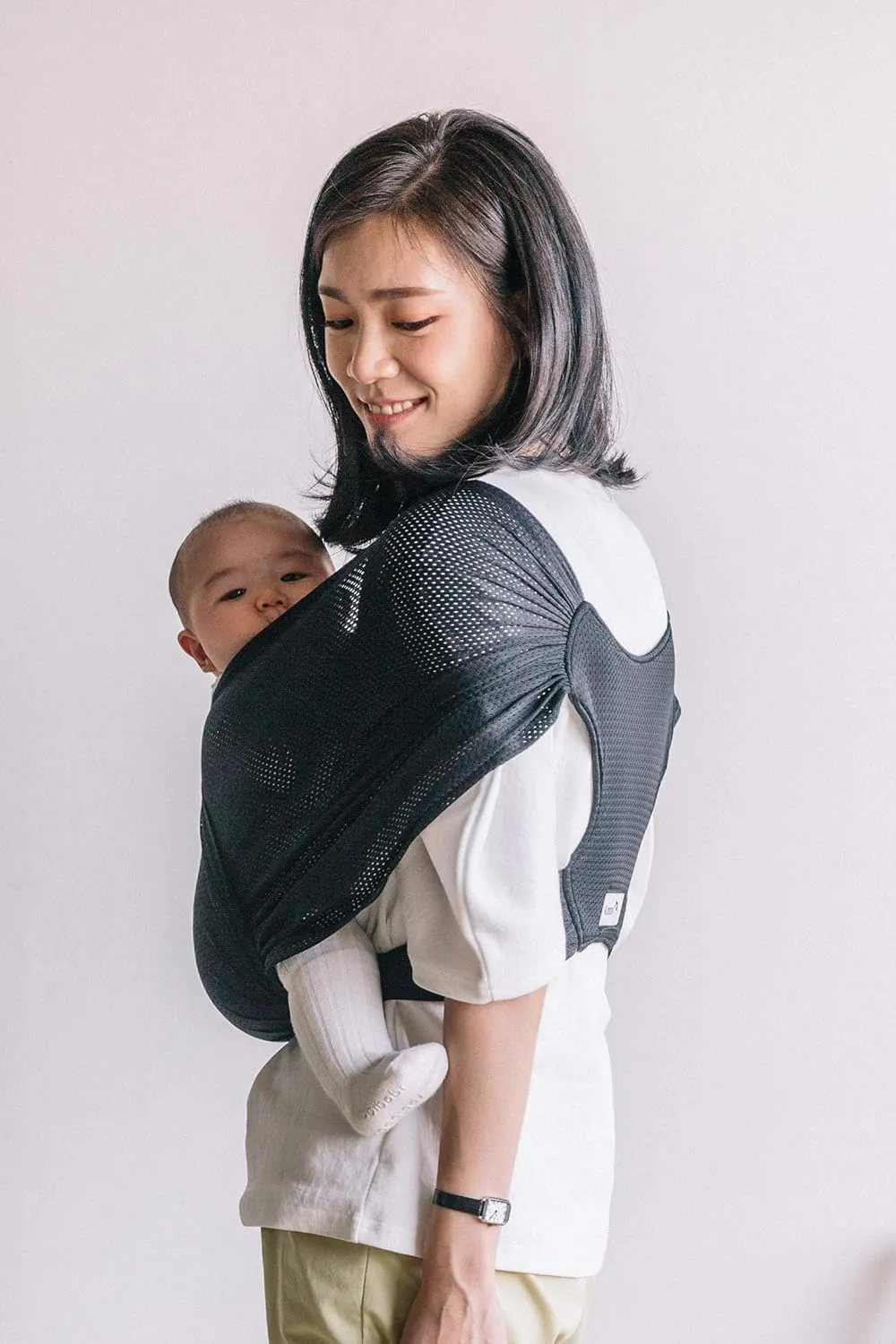Konny Original Baby Carrier AirMesh for Cozy Luxury Baby Carrier Wrap, Easy to Wear Baby Wrap Carrier, Perfect Essentials Cloths for Newborn Babies up to 44 lbs, (Black, XS)