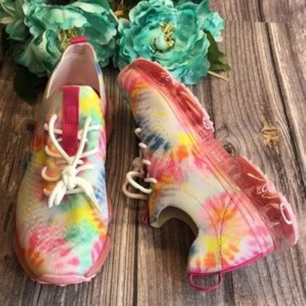 La Sheelah Bubble Air Cushion Lace Up Knitted multi-Color (Tie-Died) Sneaker 6M