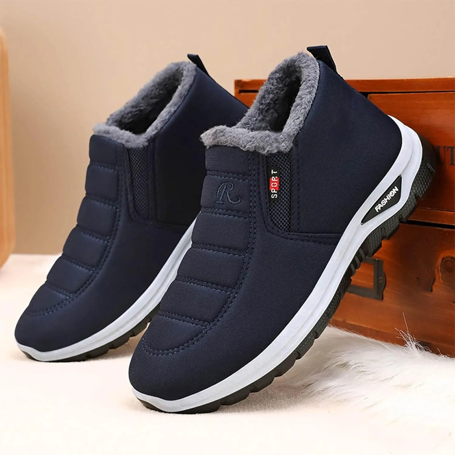 Men's Slip On Winter Boots Fleece Lined Warm Snow Boots Lightweight Walking Boots Flat Soled Non Winter Walking Gear