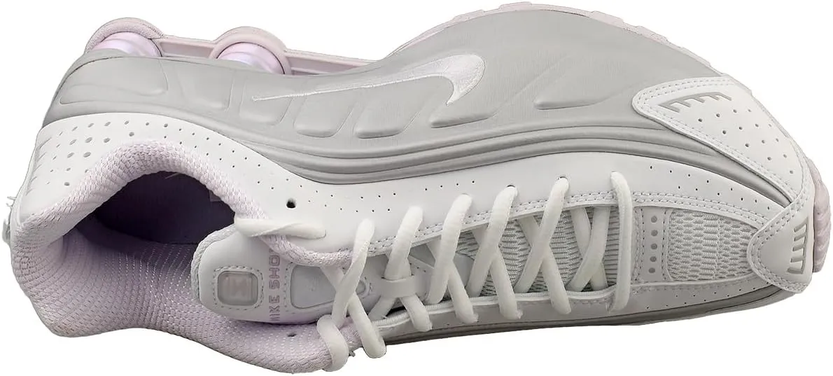 Nike Women's Shox R4 Trainers