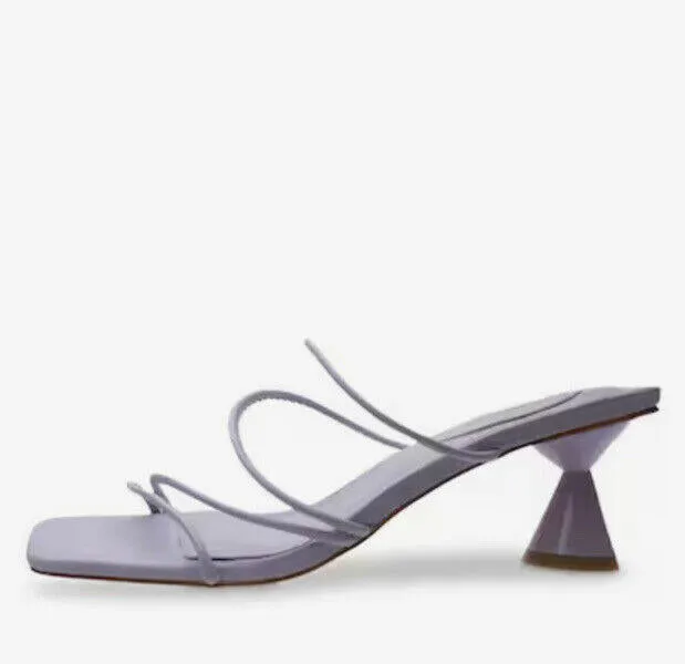 NWB Women Lady Couture Robin Sandal Color Lavender Size 7