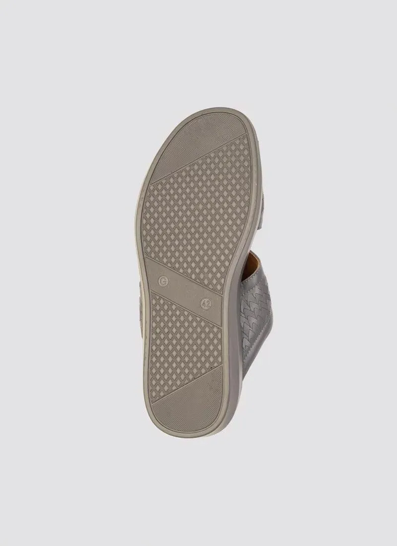 Orion Sandal