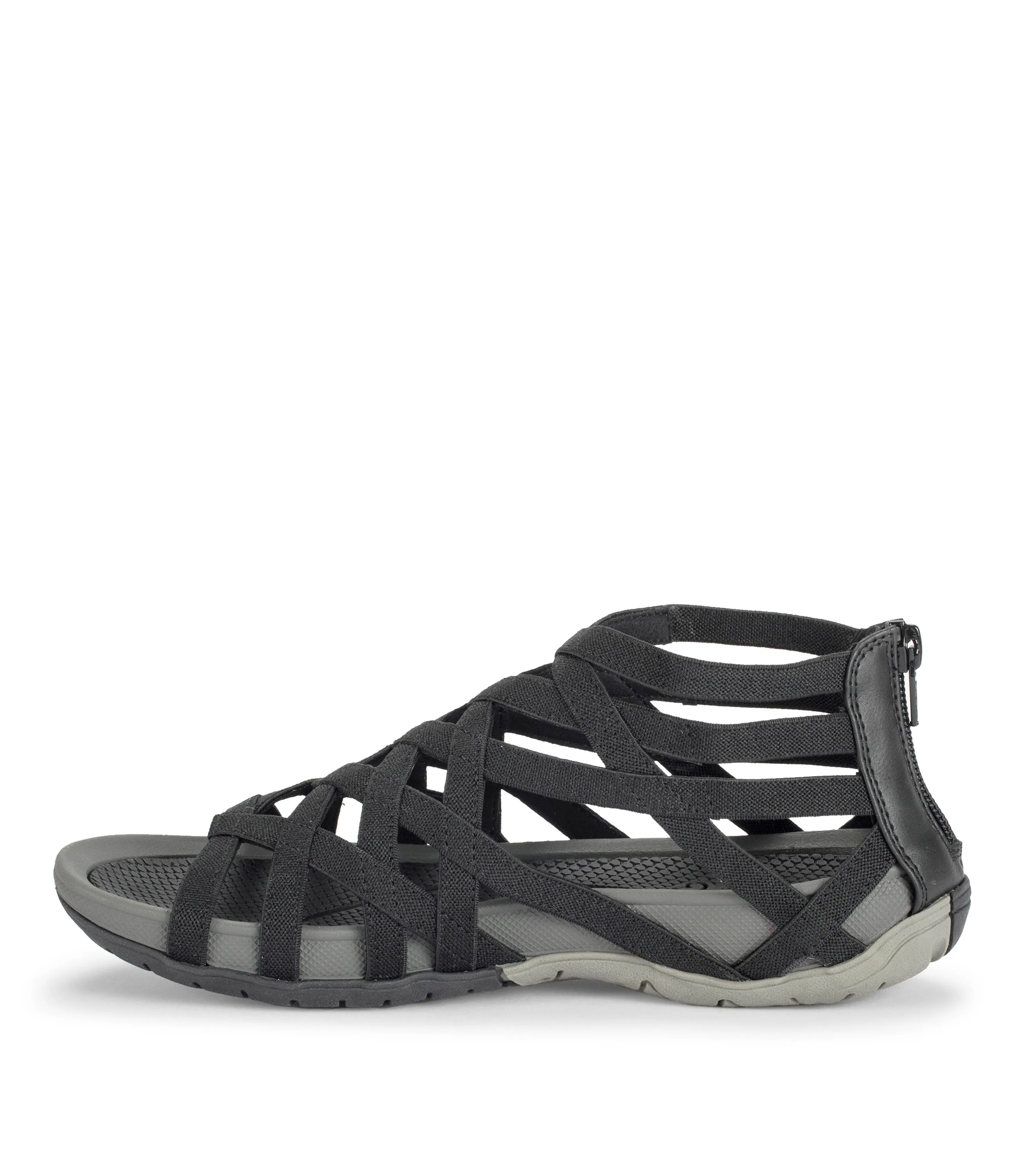 Samina Sandal