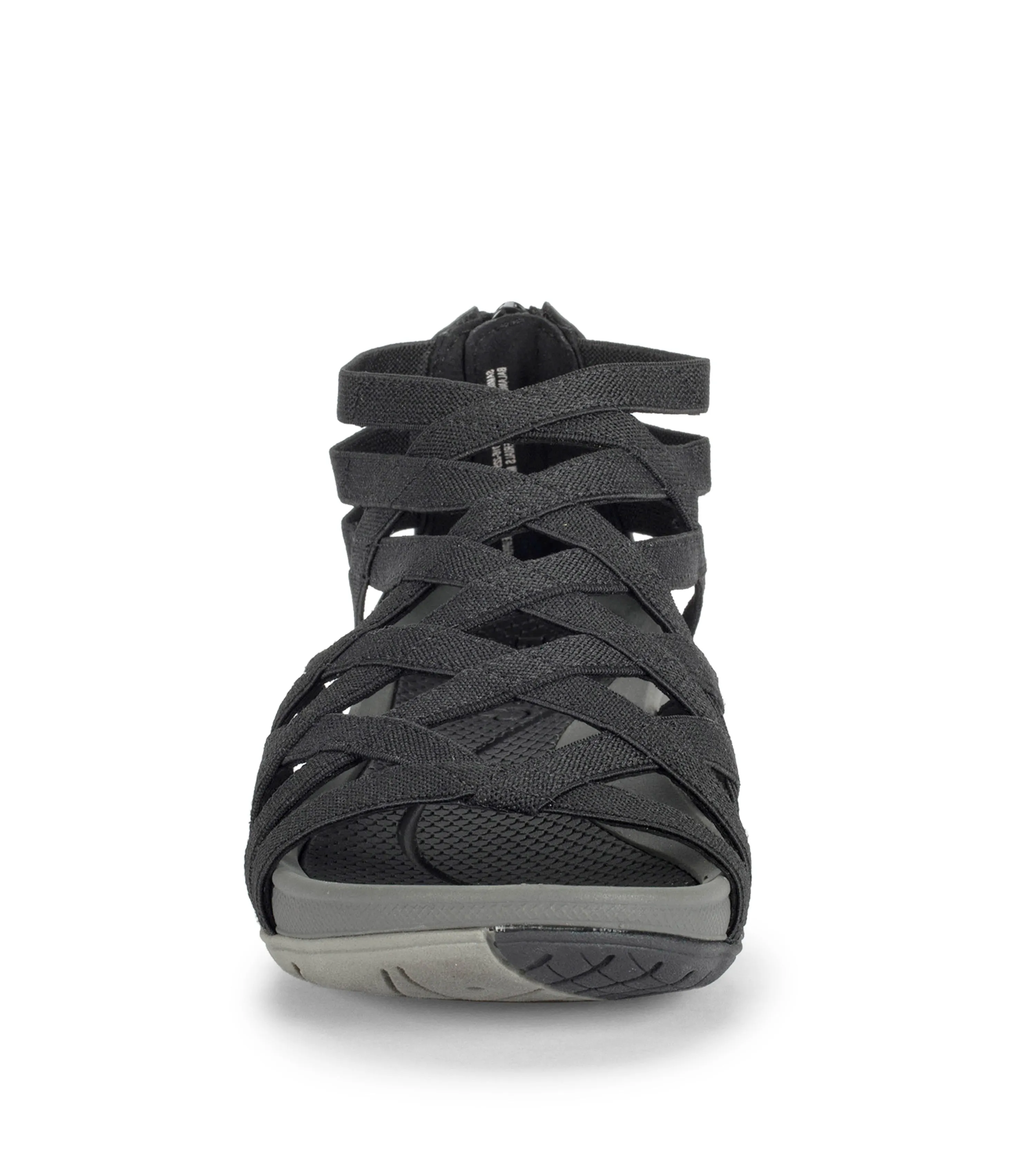 Samina Sandal