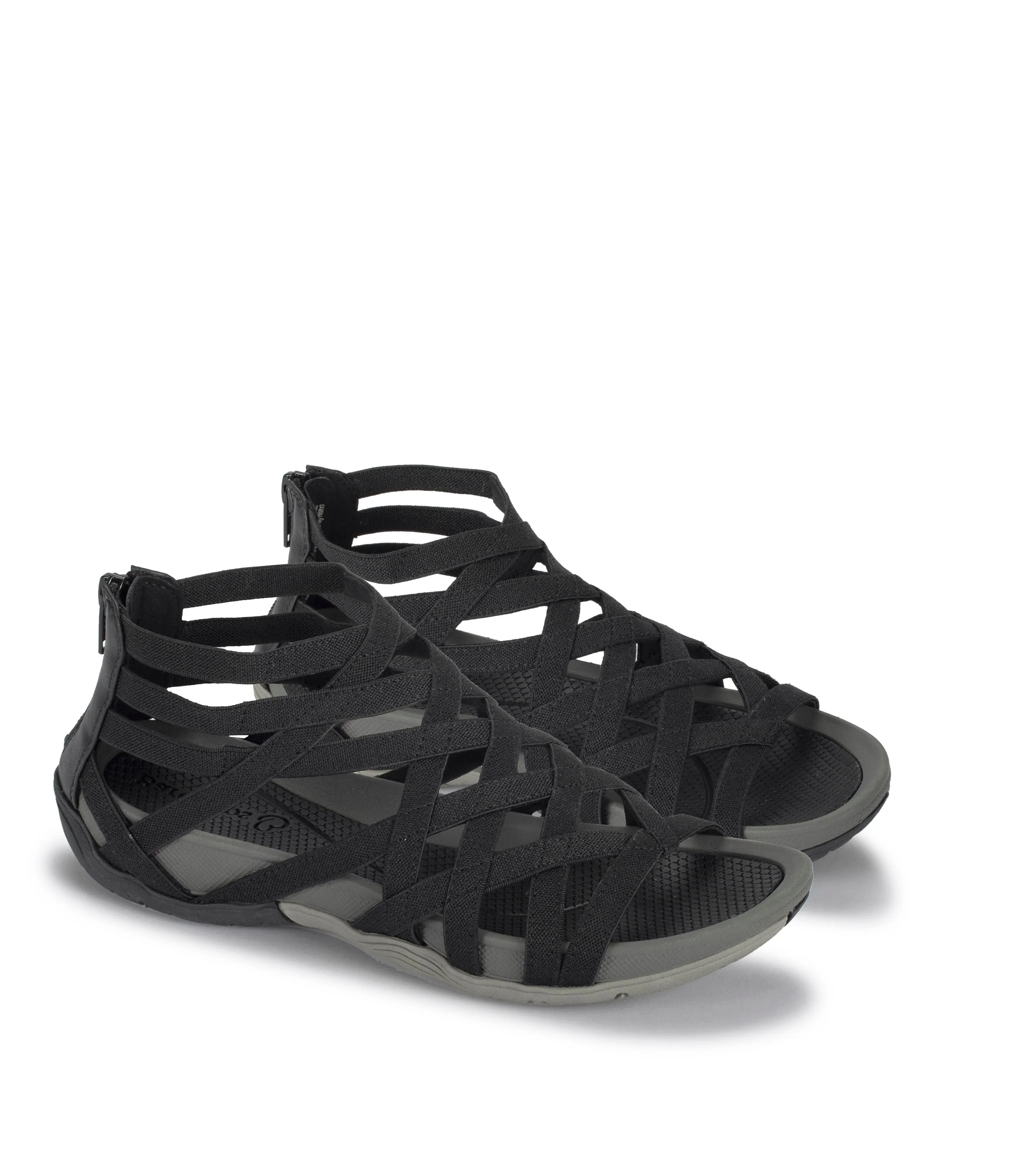 Samina Sandal