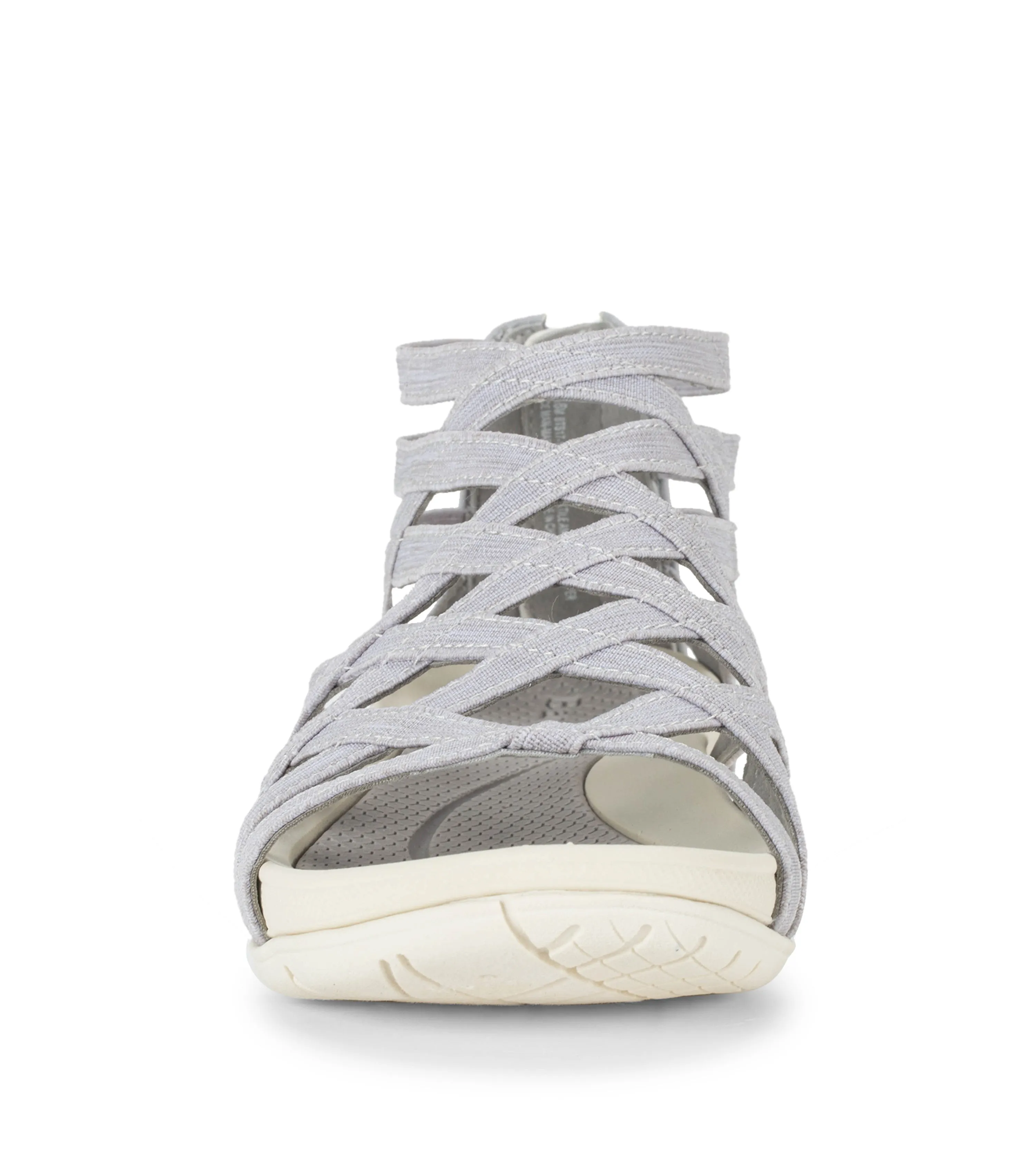 Samina Sandal