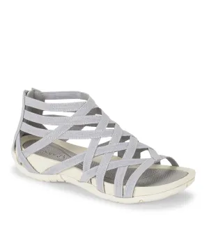 Samina Sandal