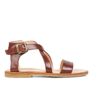Sandal with buckle