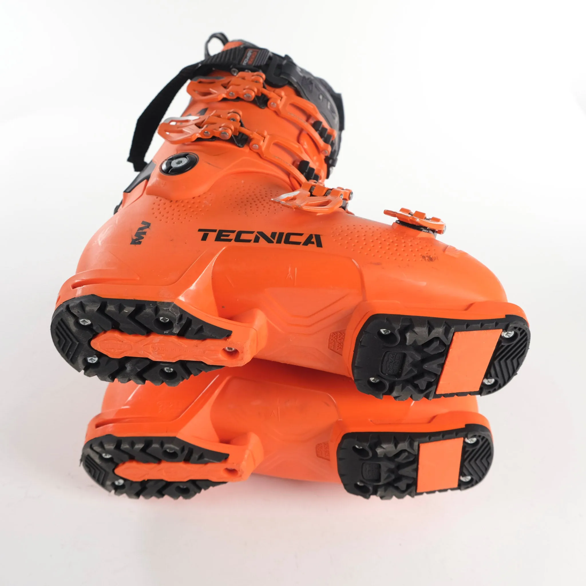 Tecnica 2024 Mach 1 130 MV