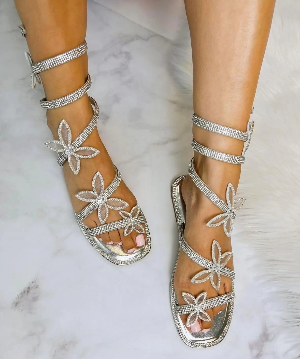 TOP Moda Women Butterfly Rhinestone Wrap-around Flat Sandals