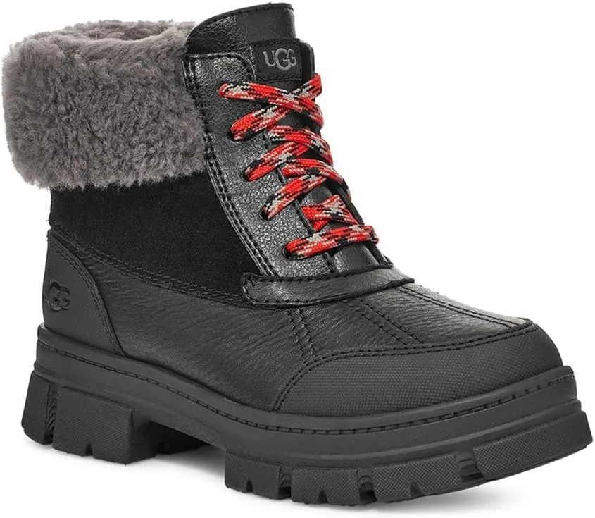 UGG Women's Ashton Addie Snow Boot