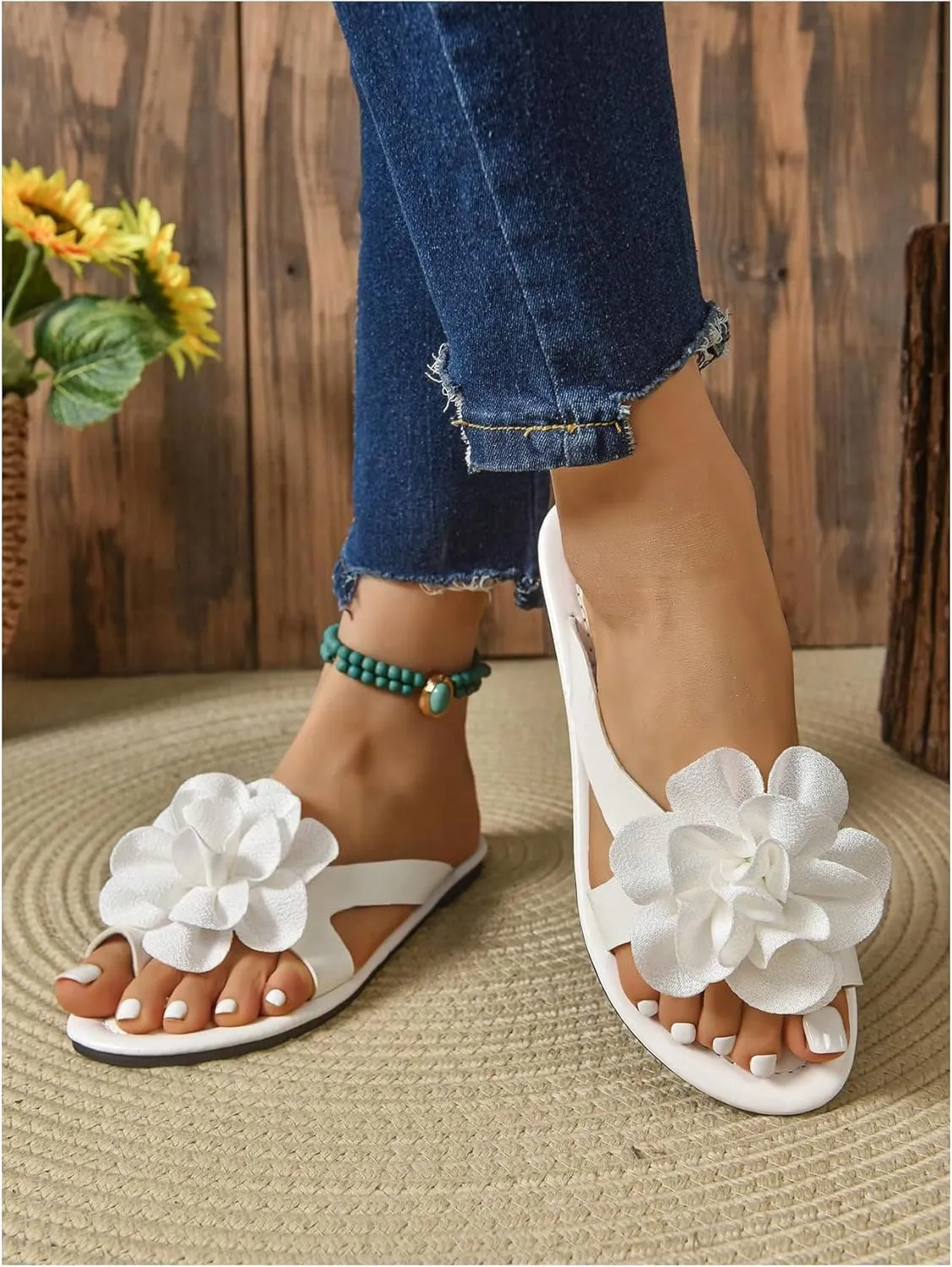 Women's Floral Appliques Dressy Sandals Cutout PU Leather Summer Casual Outdoor Slide Shoes