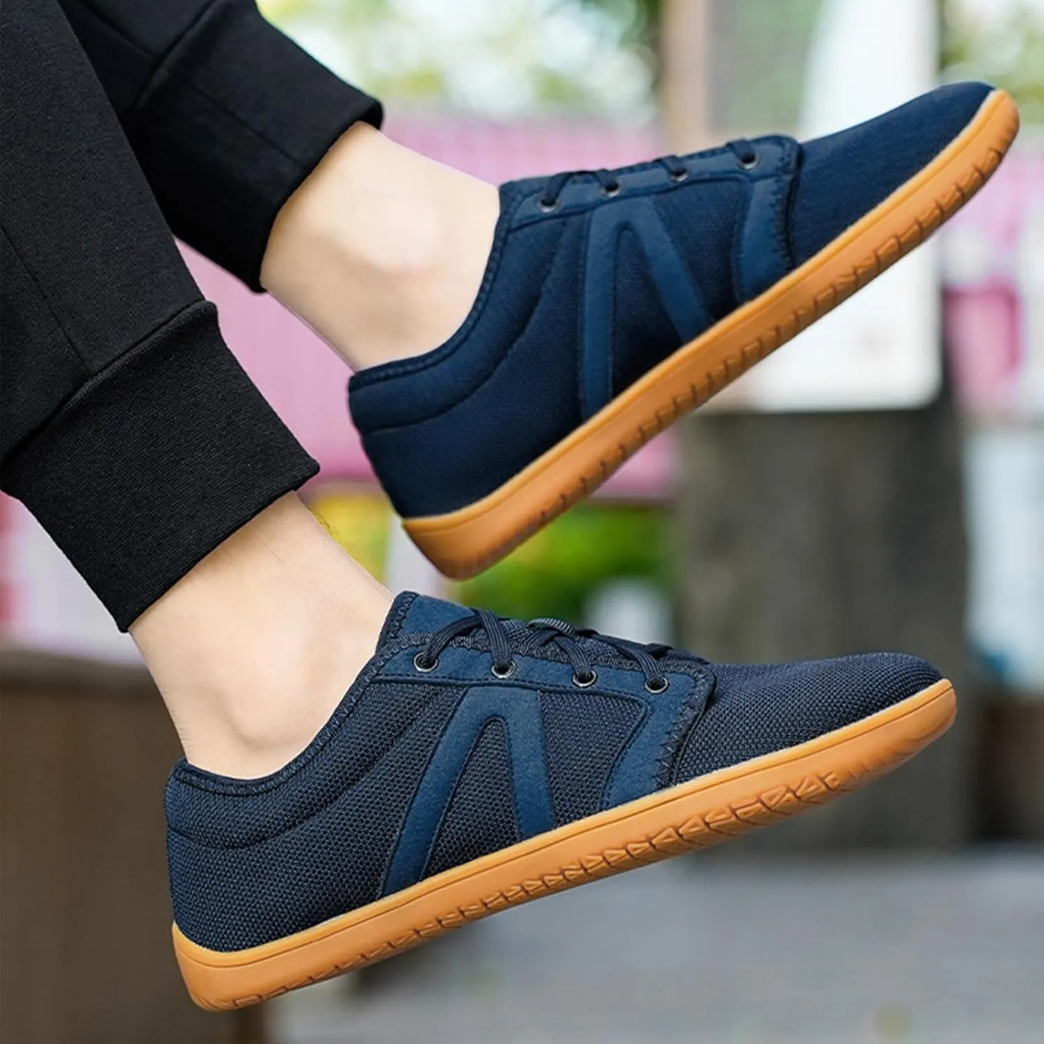 Women's Wide-Toe Barefoot Sneakers Lace-Up Soft-Soled Mesh Breathable Cross-Trainer Lightweight Running Shoes Casual Zero Drop Sole Work Shoes for Unisexy